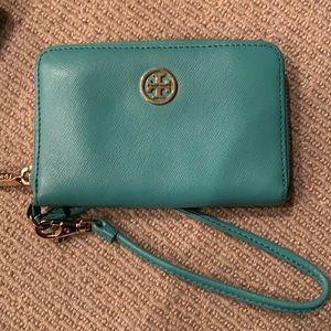 Tory Burch Wristlet Wallet (turquoise)